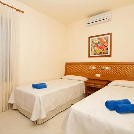 Sun Grove & Playa Blanca